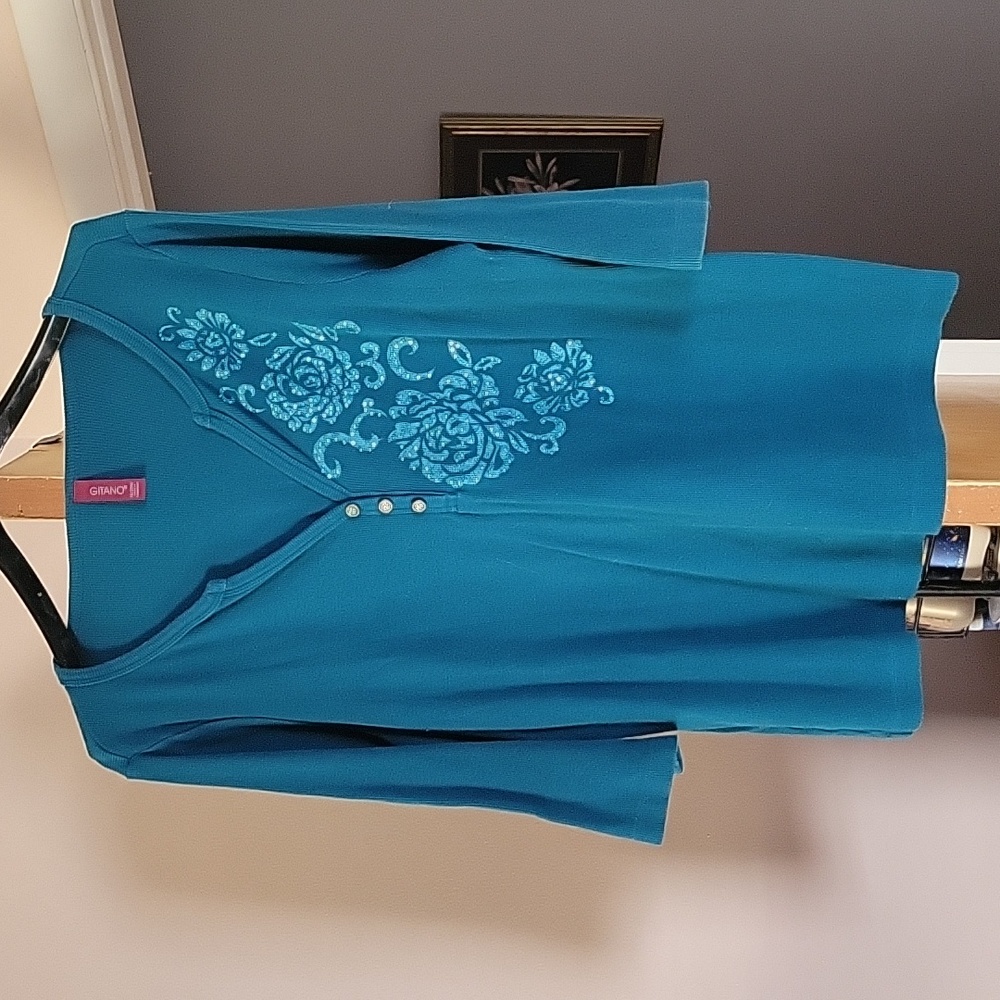 Turquoise blouse